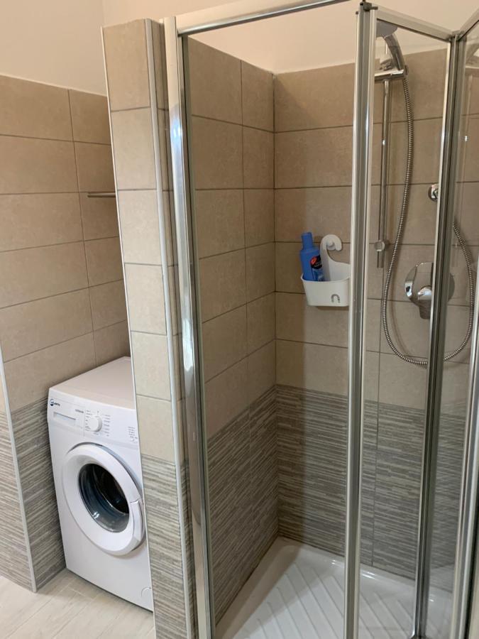 Casa Bianca 2 - Confortevole In Centro A Moneglia Buitenkant foto